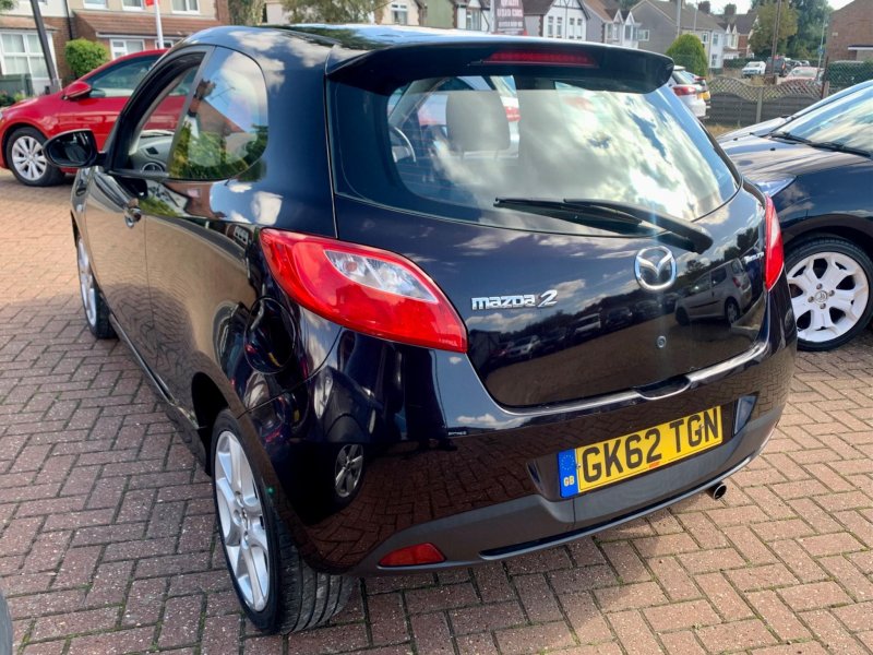 MAZDA MAZDA2