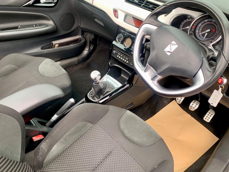 CITROEN DS3