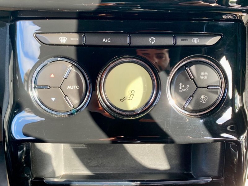 DS AUTOMOBILES DS 3