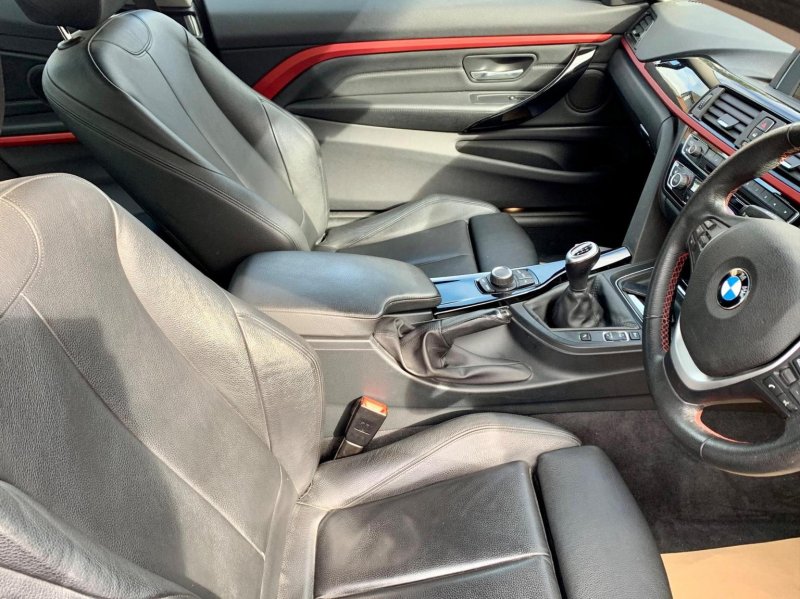 BMW 4 SERIES