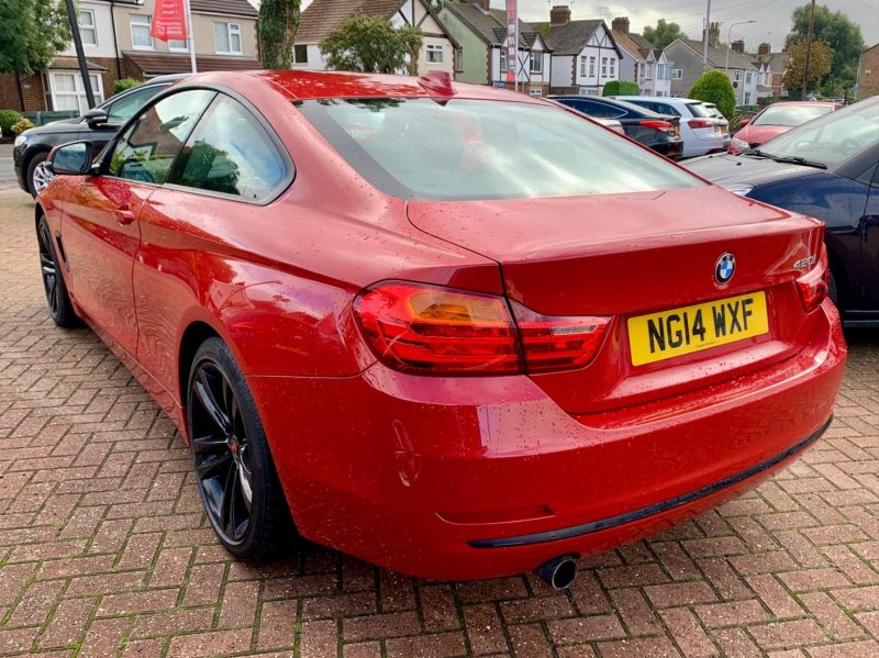 BMW 4 SERIES