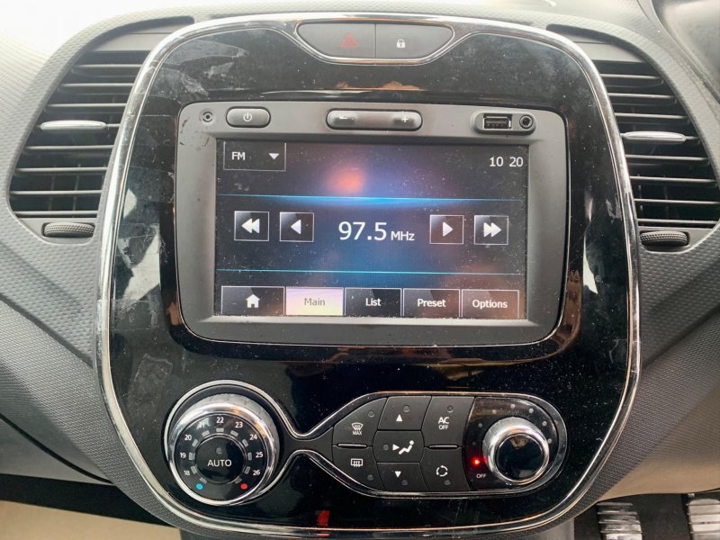 RENAULT CAPTUR