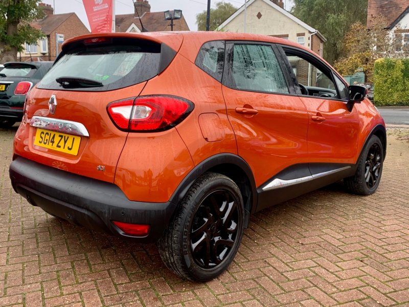 RENAULT CAPTUR