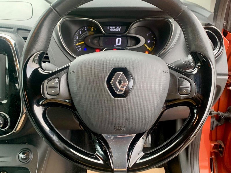 RENAULT CAPTUR