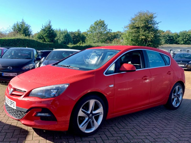 VAUXHALL ASTRA