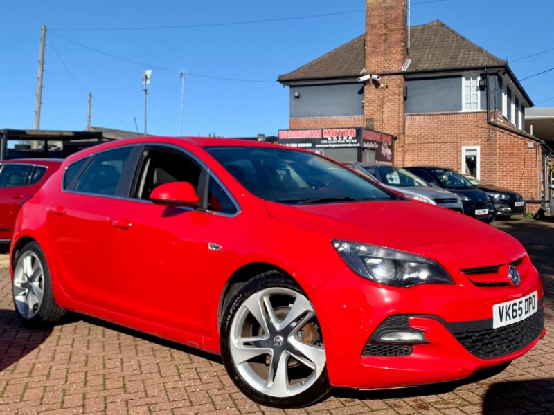 VAUXHALL ASTRA