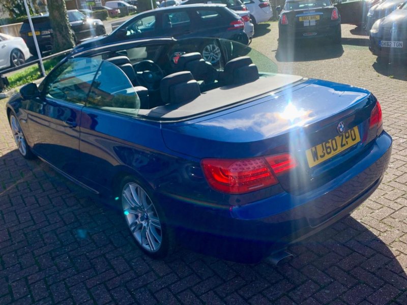 BMW 3 SERIES