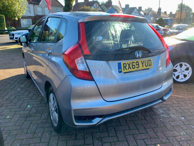 HONDA JAZZ