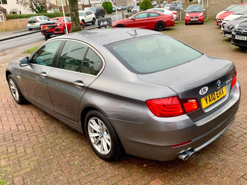 BMW 5 SERIES