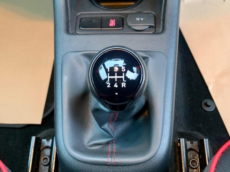 SEAT MII