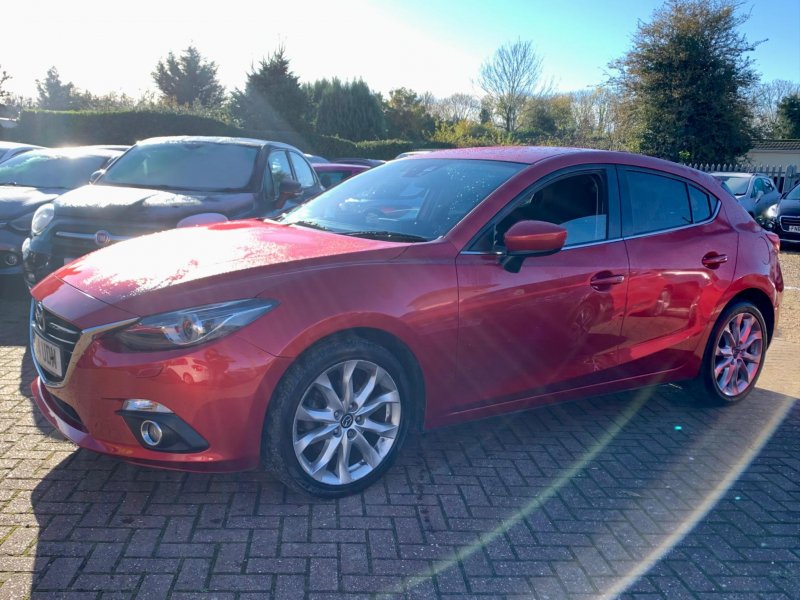 MAZDA MAZDA3