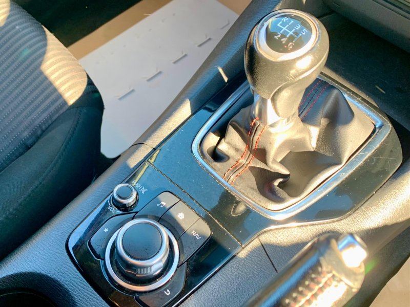 MAZDA MAZDA3