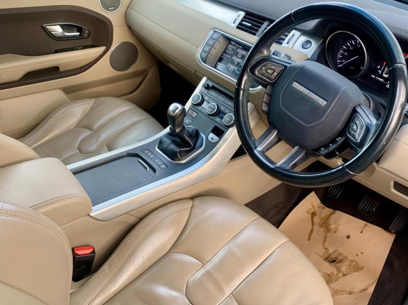 LAND ROVER RANGE ROVER EVOQUE