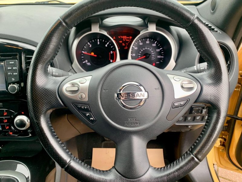 NISSAN JUKE