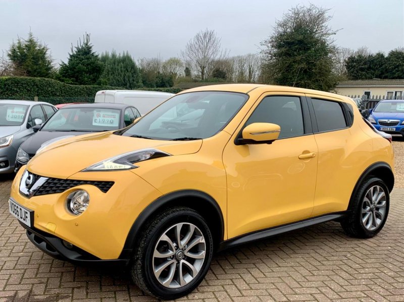 NISSAN JUKE