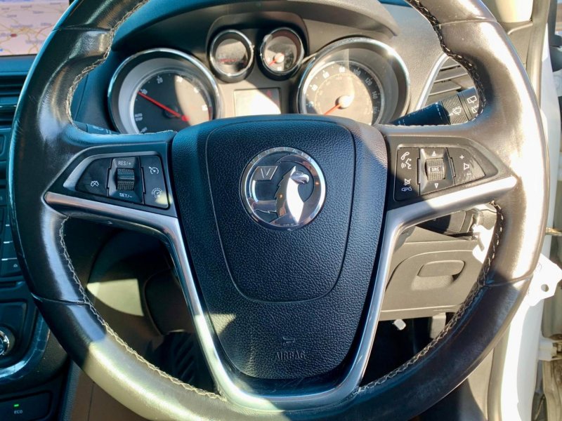 VAUXHALL MOKKA