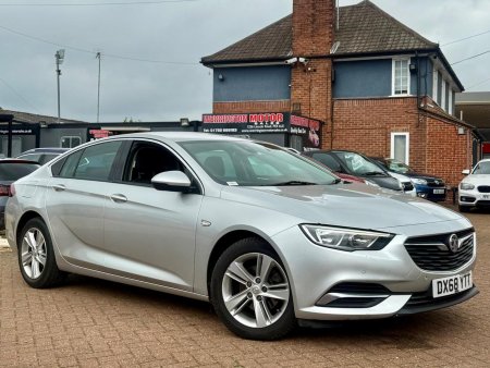 VAUXHALL INSIGNIA 1.6 Turbo D ecoTEC Tech Line Nav Grand Sport Euro 6 (s/s) 5dr
