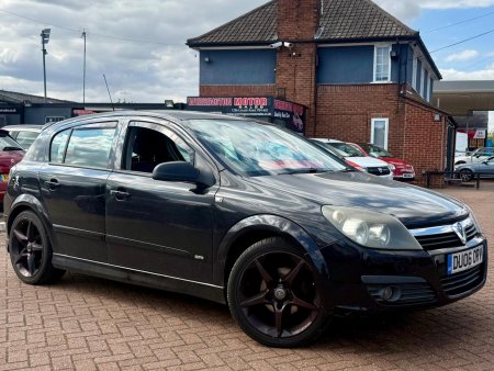 VAUXHALL ASTRA 1.8i 16v SRi 5dr