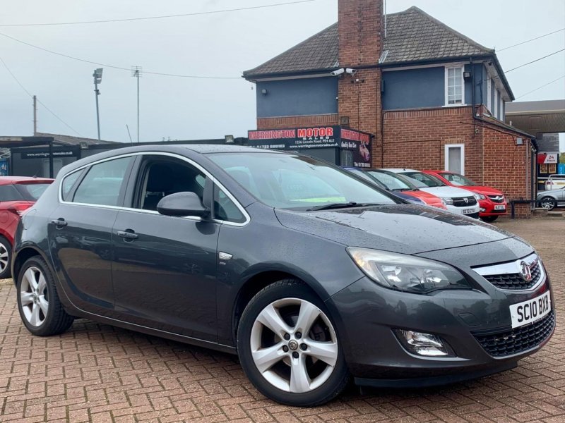 VAUXHALL ASTRA 1.6 16v SRi Euro 5 5dr