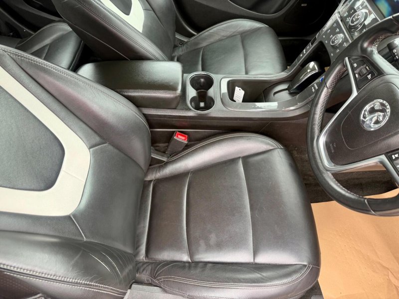 VAUXHALL AMPERA