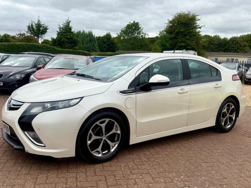 VAUXHALL AMPERA