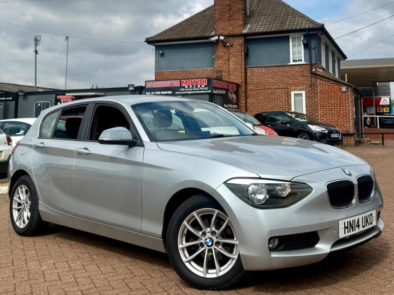 BMW 1 SERIES 2.0 118d SE Euro 5 (s/s) 5dr